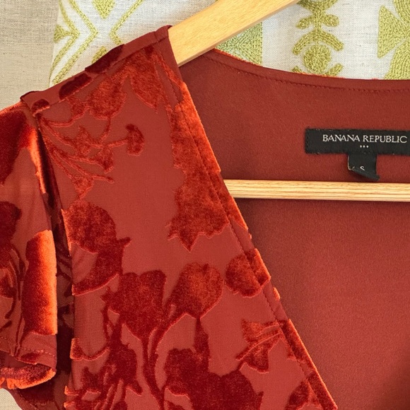 Banana Republic Orange Muir Wood Velvet Wrap MED Flutter Sleeve Top Blouse - Picture 4 of 5